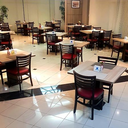 Hotel Cristal Rio Claro 外观 照片