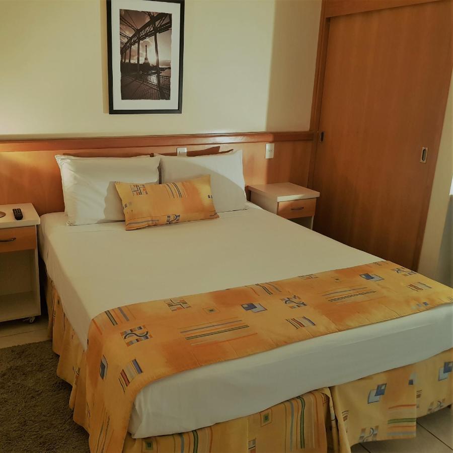 Hotel Cristal Rio Claro 外观 照片
