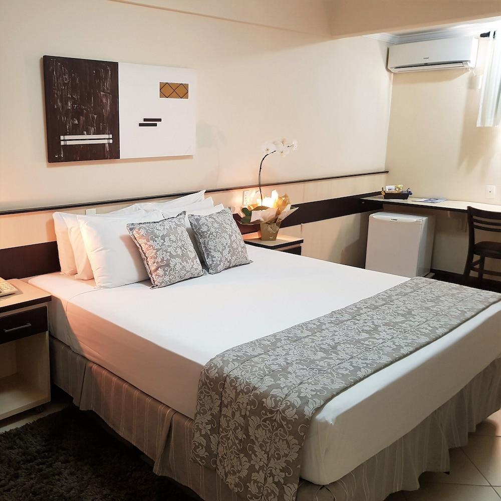 Hotel Cristal Rio Claro 外观 照片