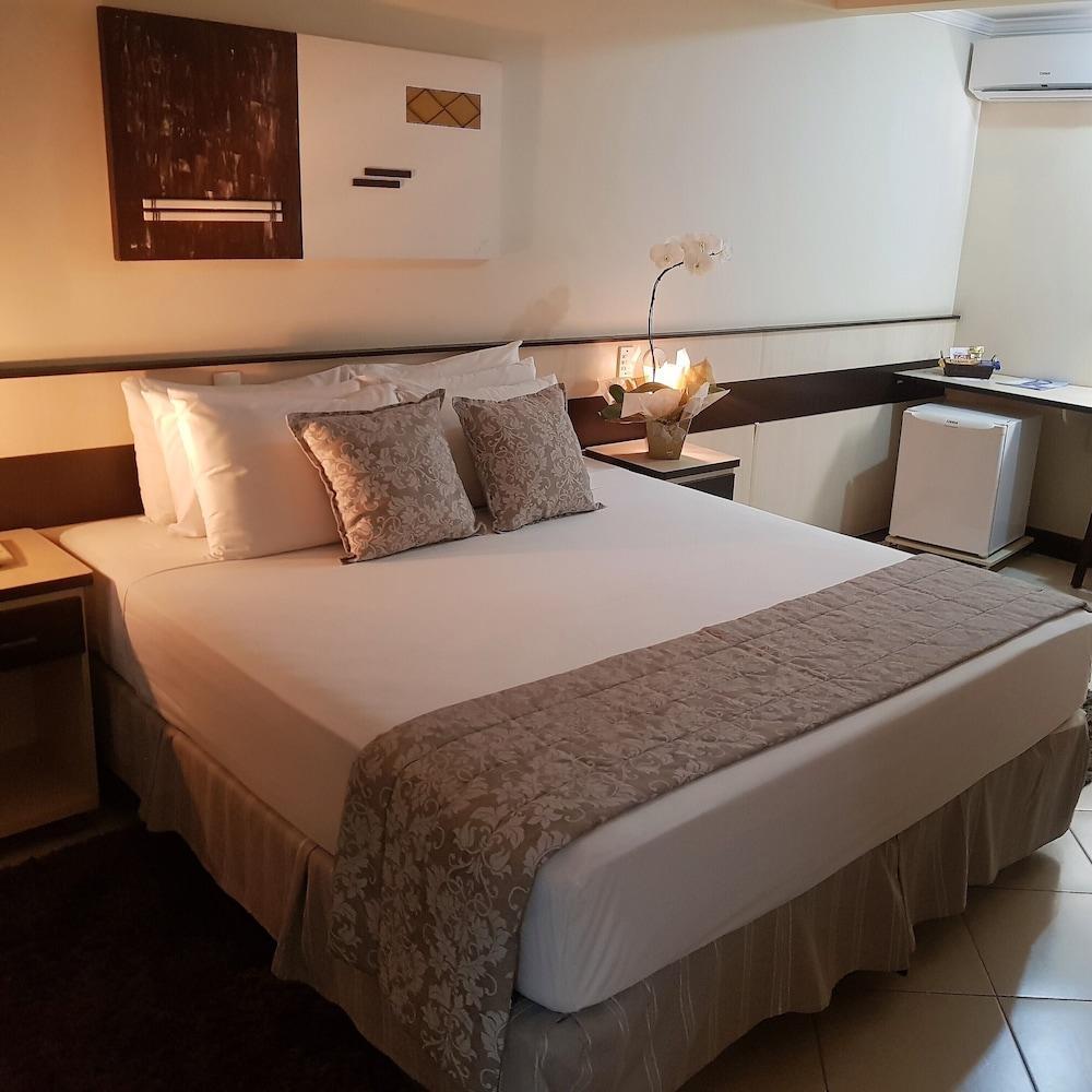 Hotel Cristal Rio Claro 外观 照片