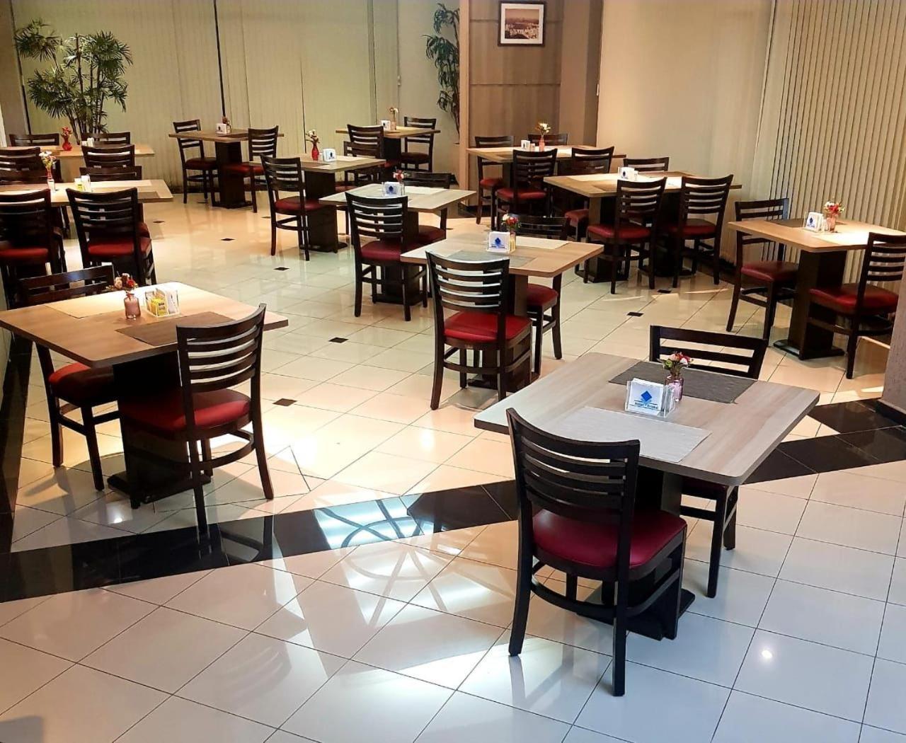 Hotel Cristal Rio Claro 外观 照片